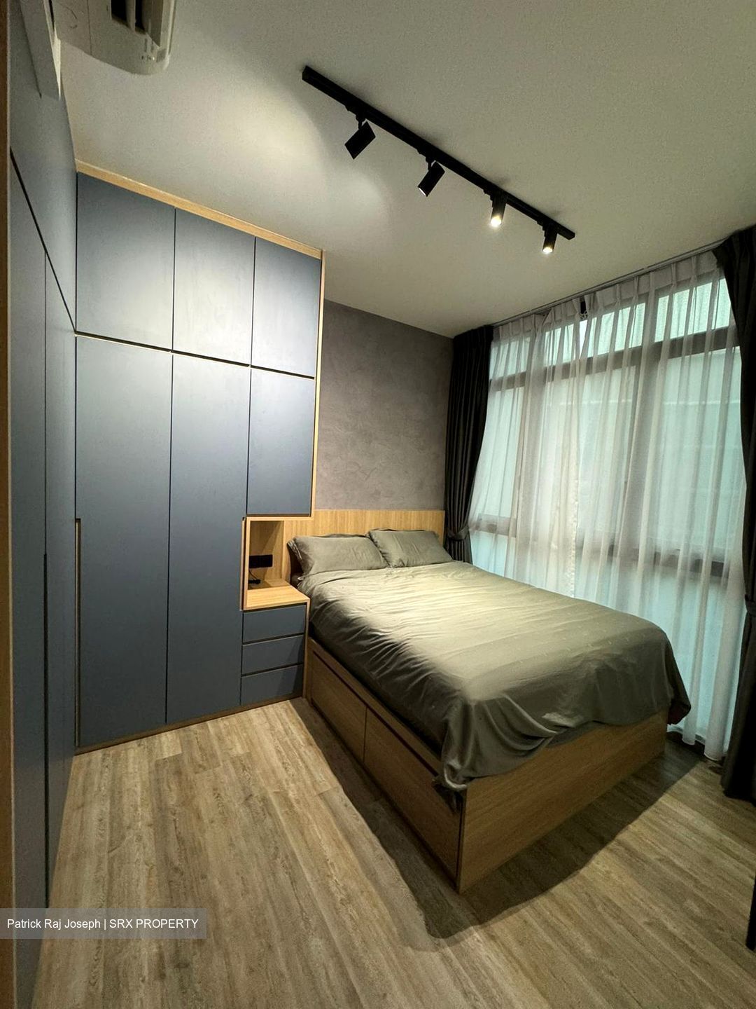 Symphony Suites (D27), Condominium #576900751